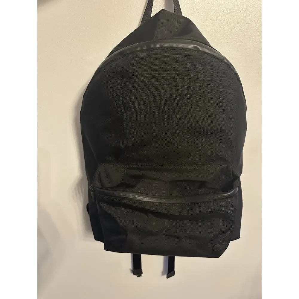 Lululemon Backpack Mens/ Unisex Black Front Pocket Work School Sport City Bag